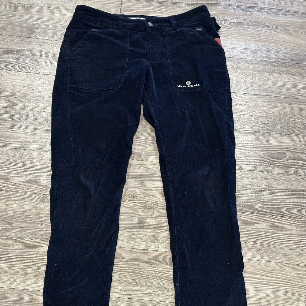 Amundsen women’s large corduroy pant